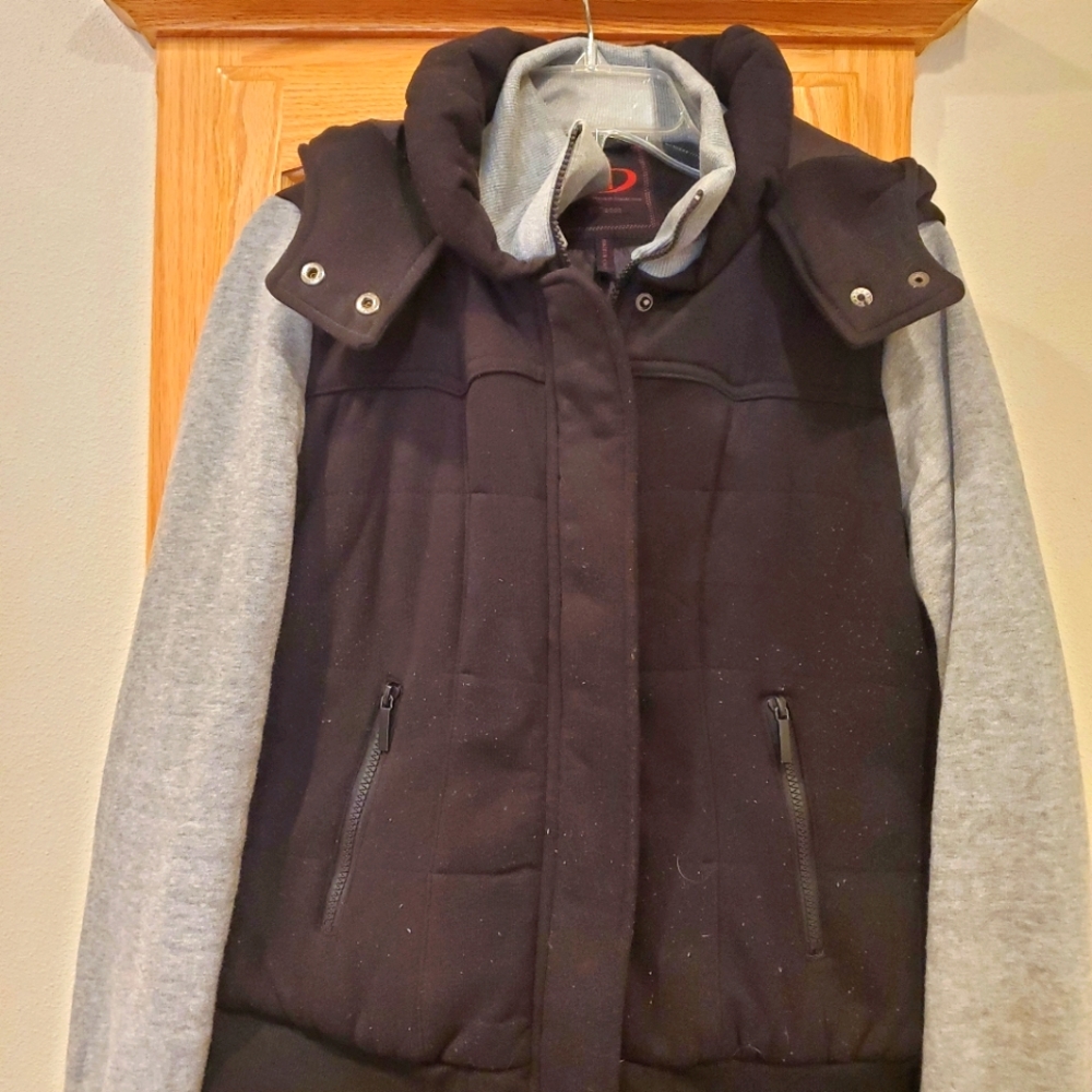 Jacket w/ Hood
